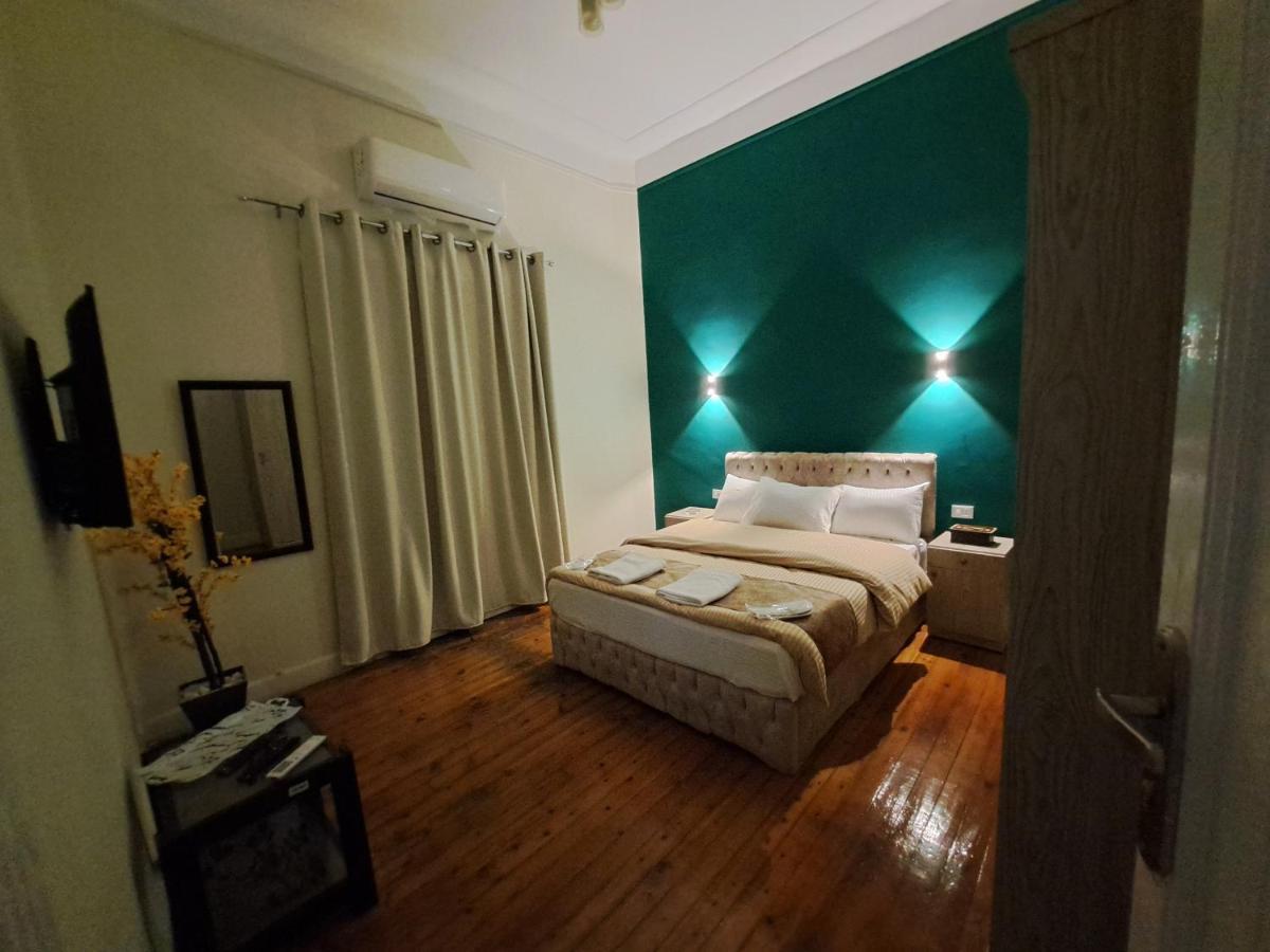 Downtown Family Suites Kaherah Luaran gambar