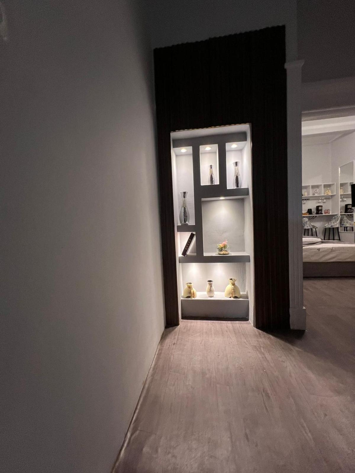 Downtown Family Suites Kaherah Luaran gambar
