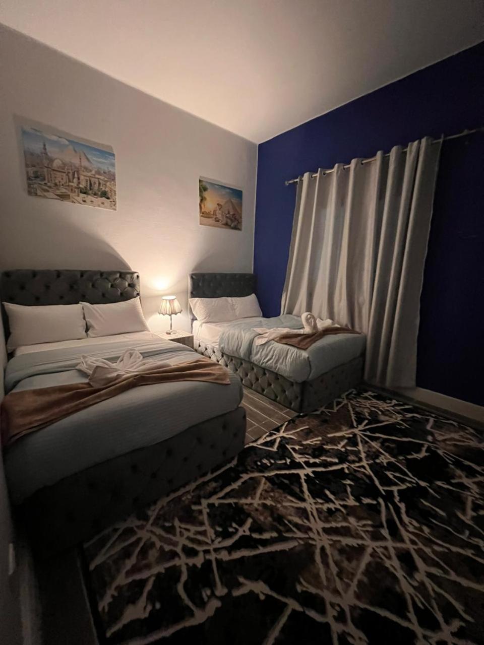Downtown Family Suites Kaherah Luaran gambar
