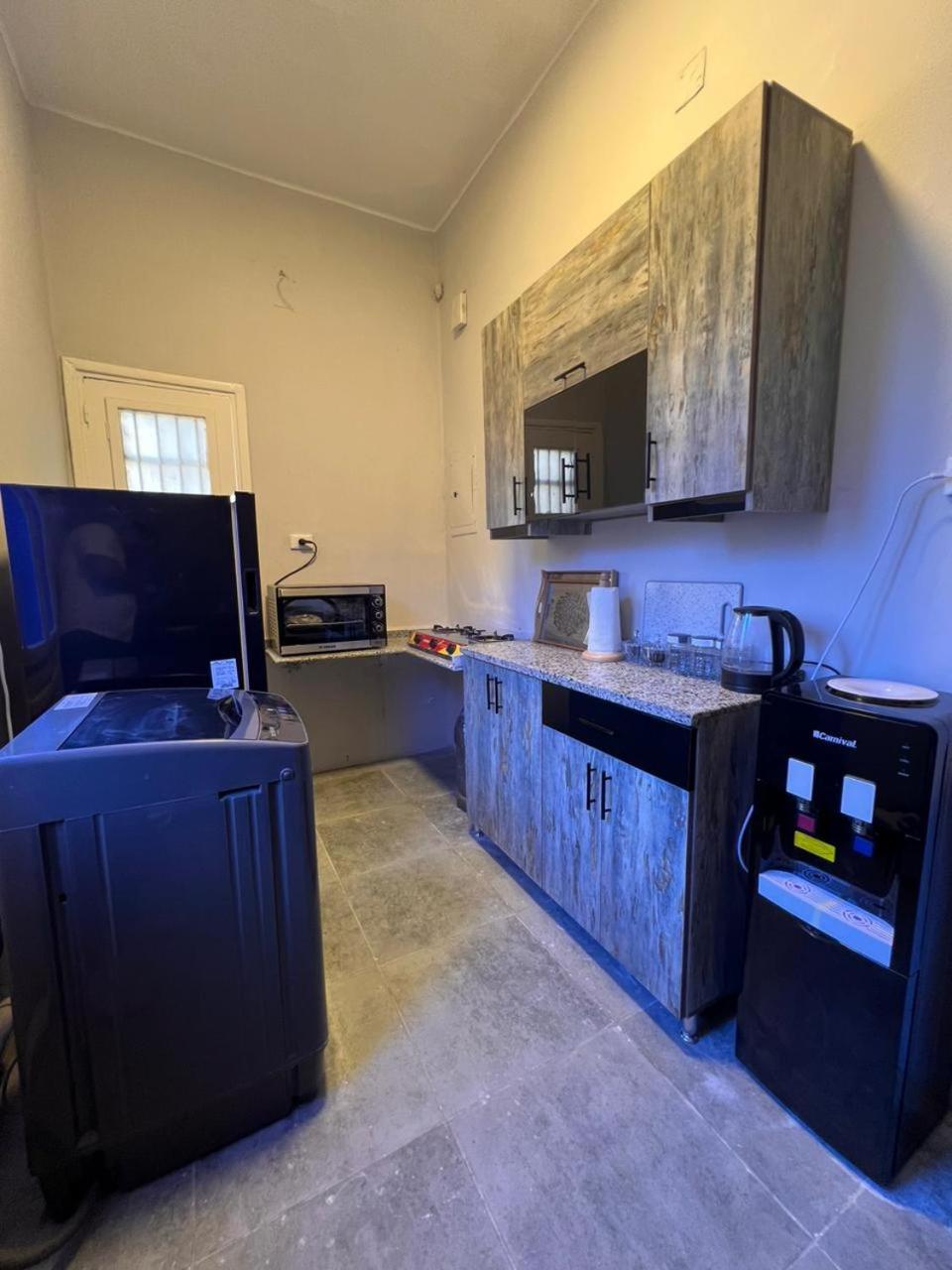 Downtown Family Suites Kaherah Luaran gambar
