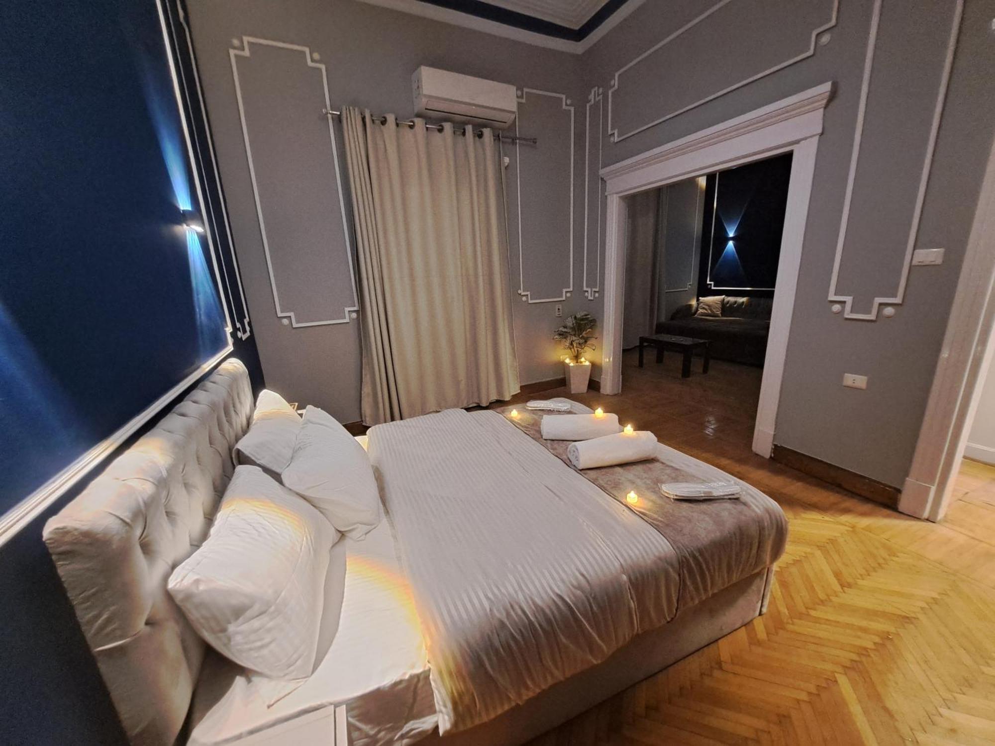 Downtown Family Suites Kaherah Luaran gambar