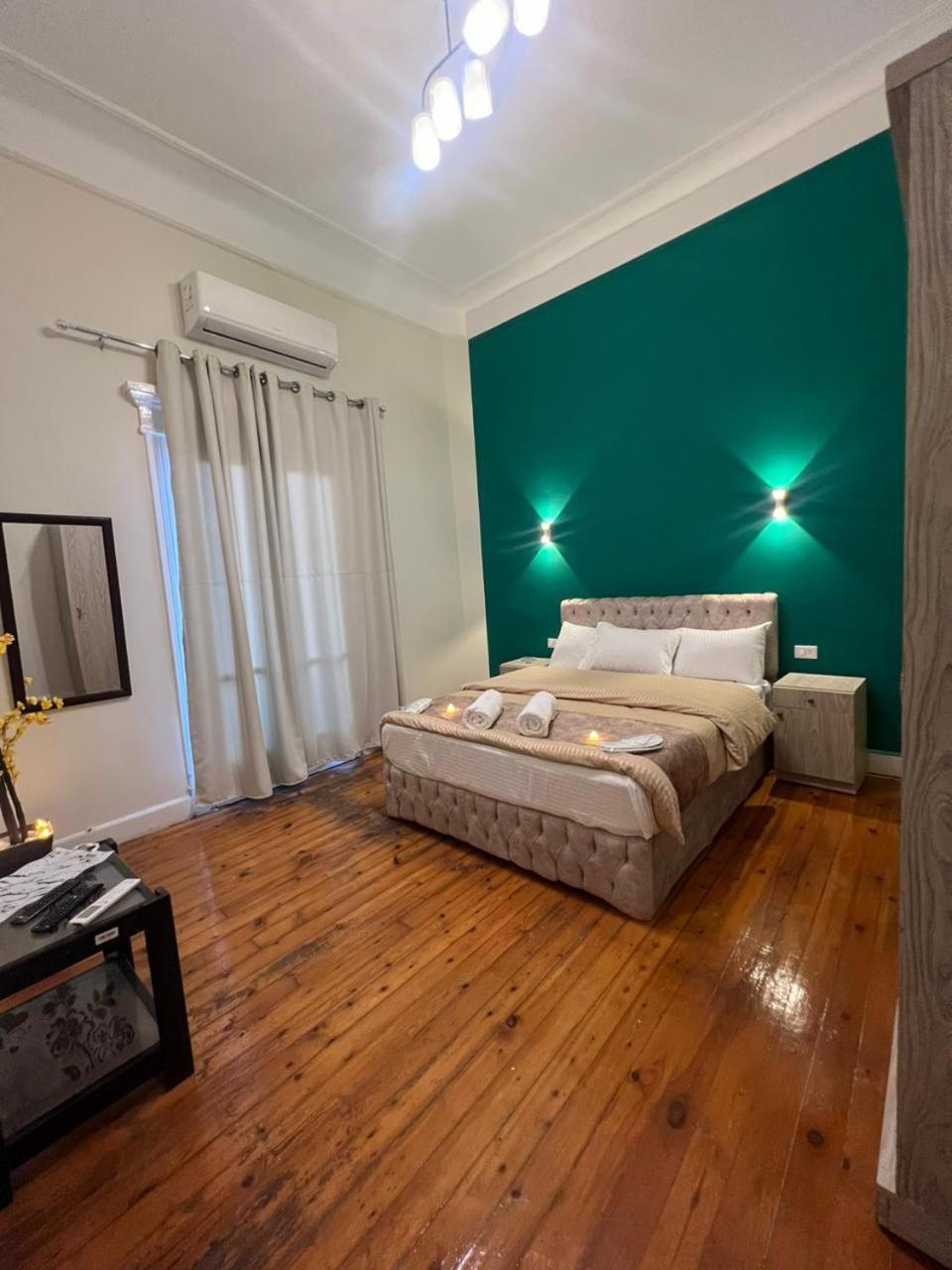 Downtown Family Suites Kaherah Luaran gambar