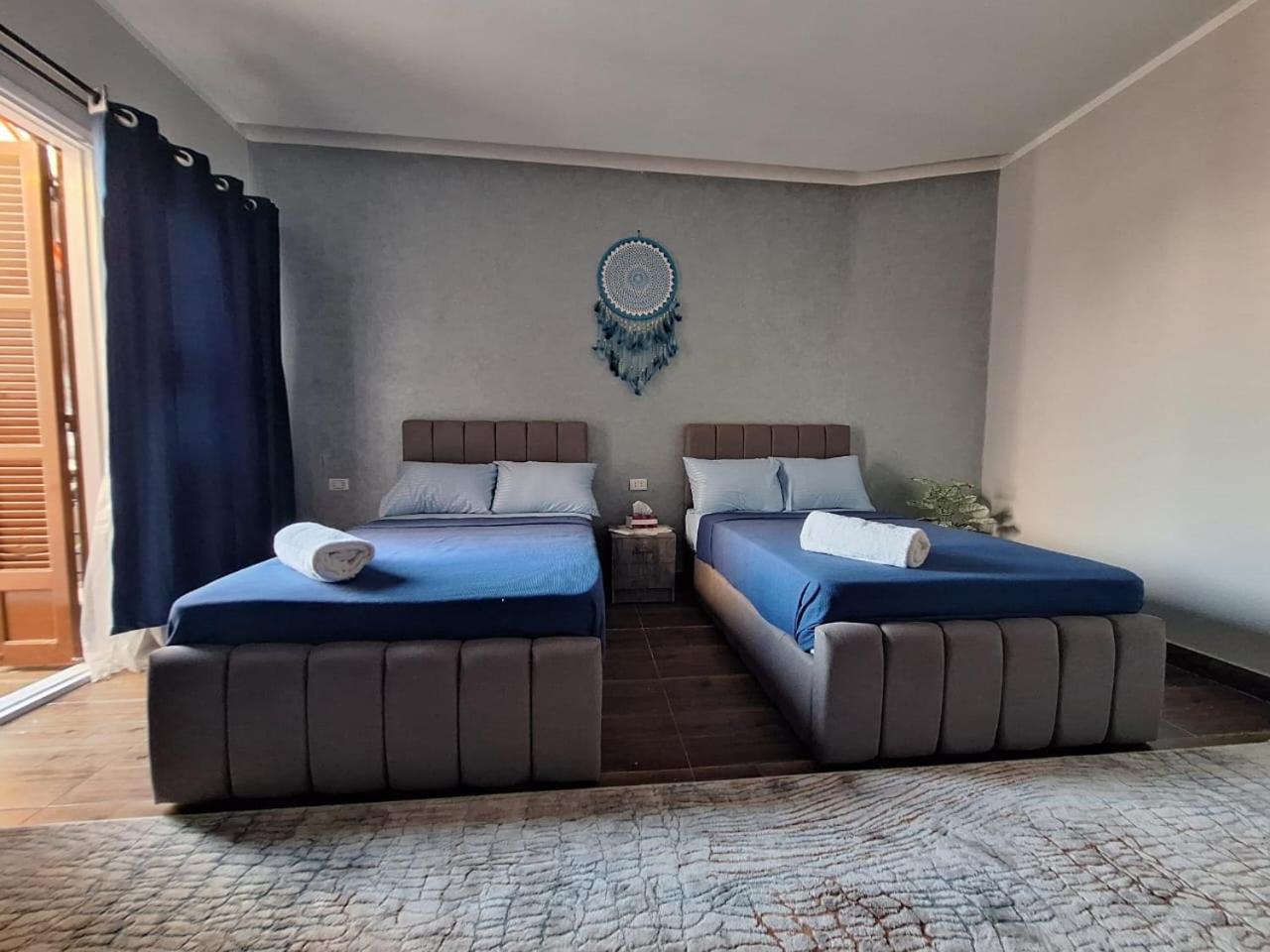 Downtown Family Suites Kaherah Luaran gambar
